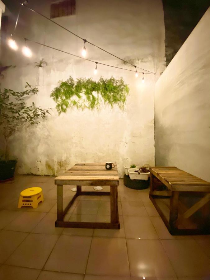 白狗公寓amo B&B市區金三角 東大門夜市 Hualien City Ngoại thất bức ảnh