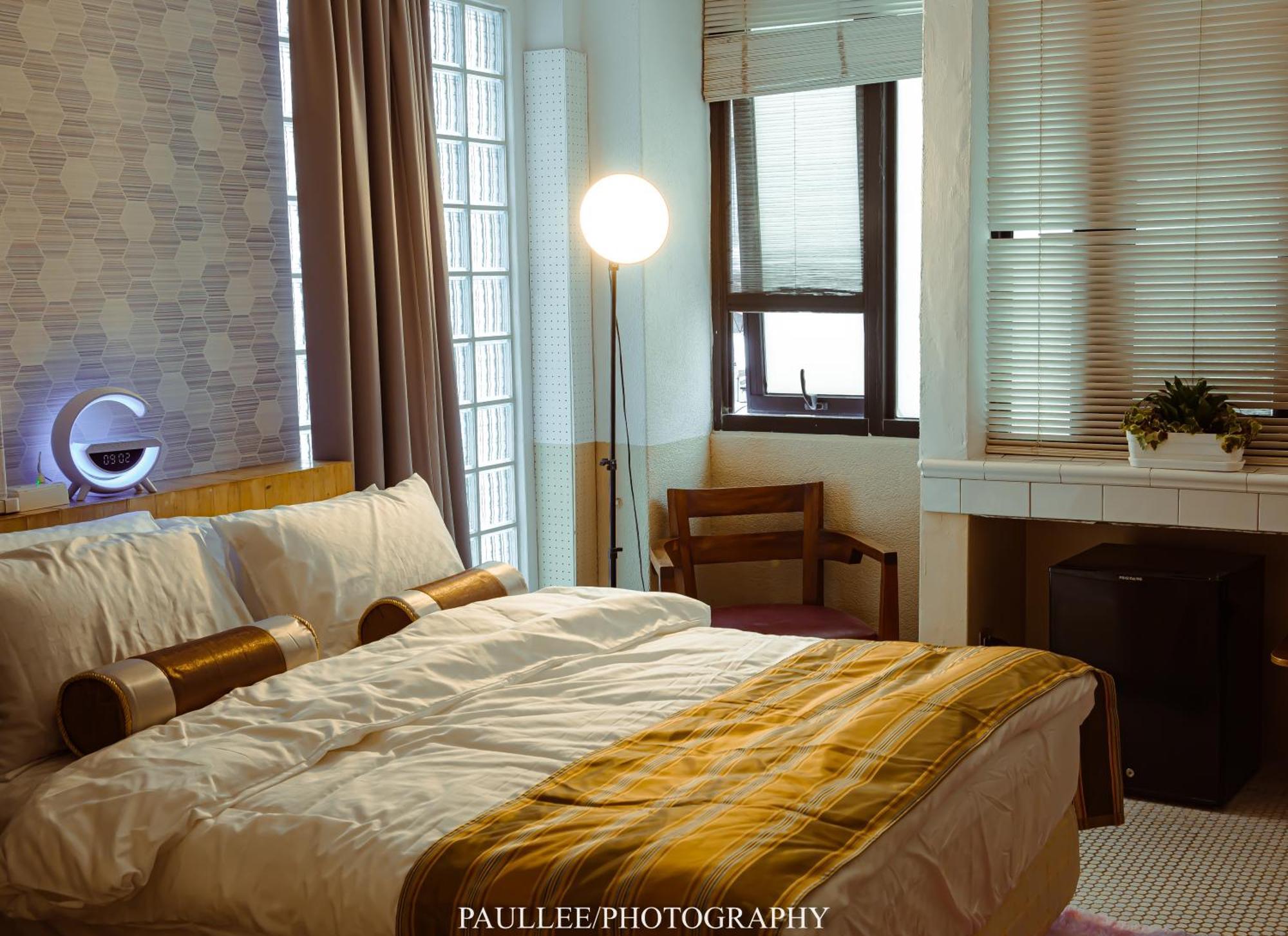 白狗公寓amo B&B市區金三角 東大門夜市 Hualien City Ngoại thất bức ảnh