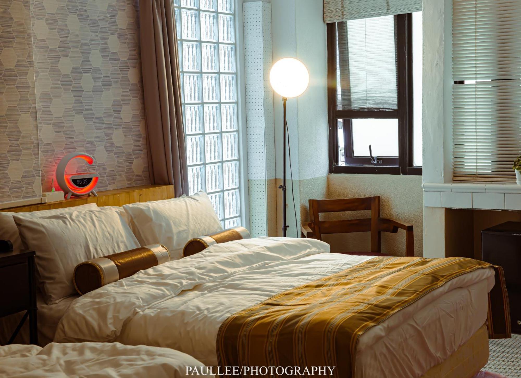 白狗公寓amo B&B市區金三角 東大門夜市 Hualien City Ngoại thất bức ảnh