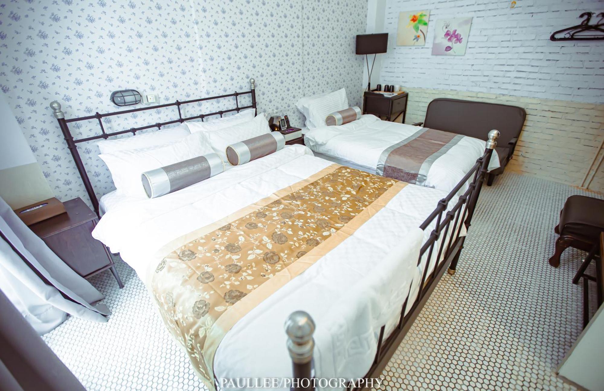 白狗公寓amo B&B市區金三角 東大門夜市 Hualien City Ngoại thất bức ảnh