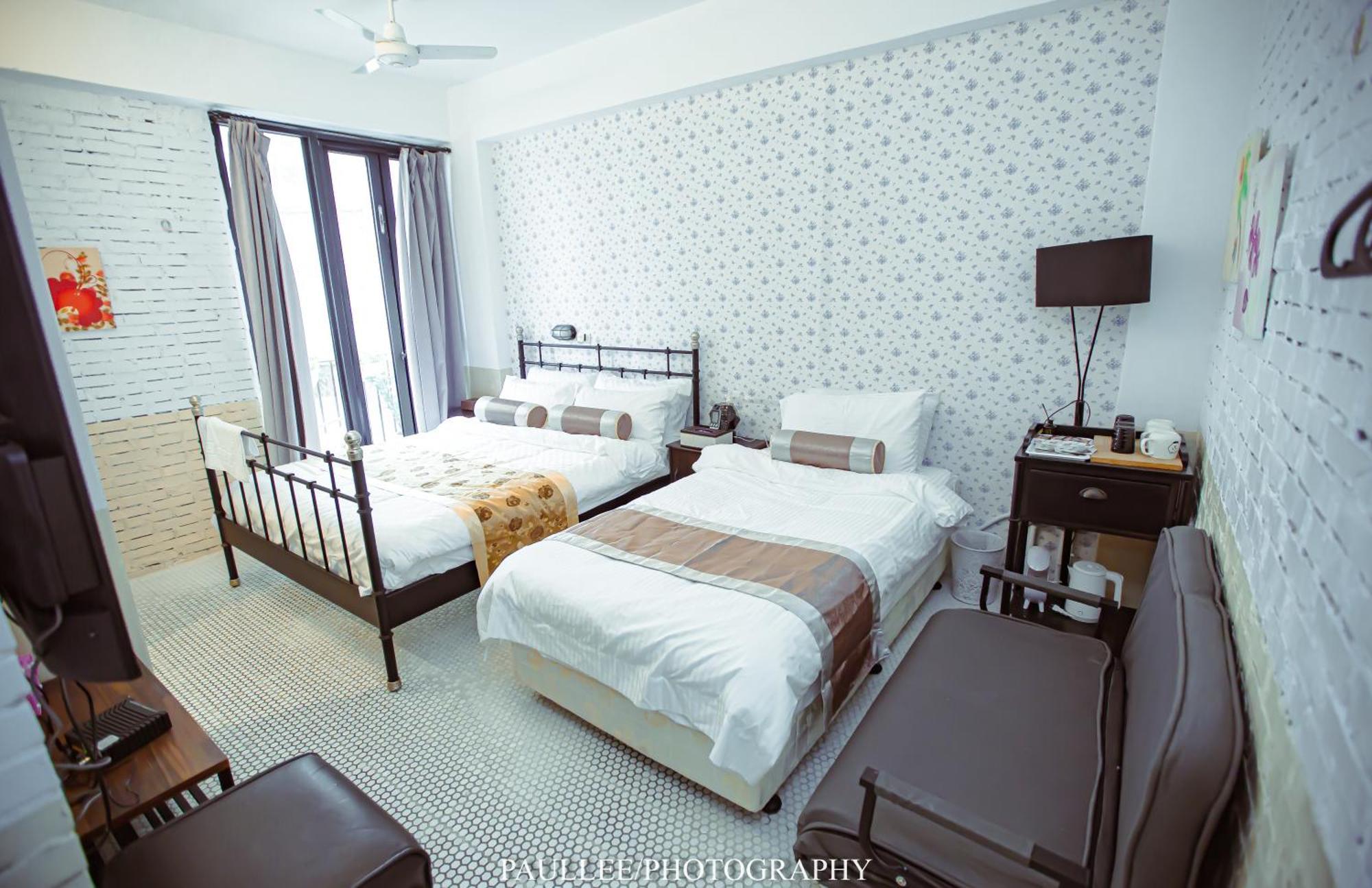 白狗公寓amo B&B市區金三角 東大門夜市 Hualien City Ngoại thất bức ảnh